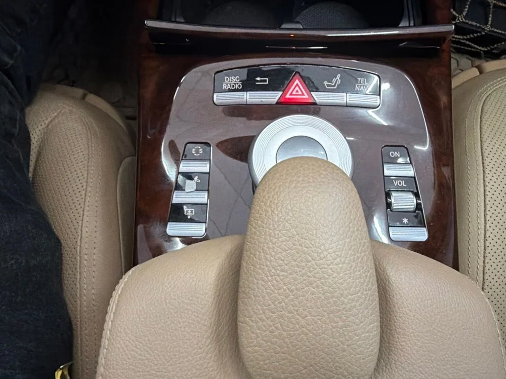 Used 2013 White Mercedes-Benz S 350 image 34