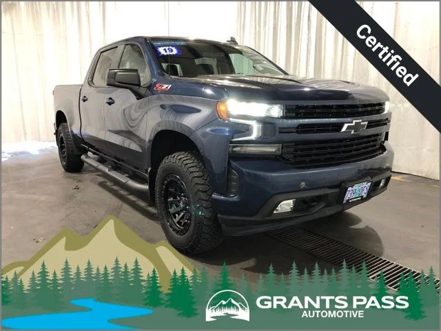 2019 Chevrolet Silverado 1500 RST 4X4 Crew Cab Short Box's photo