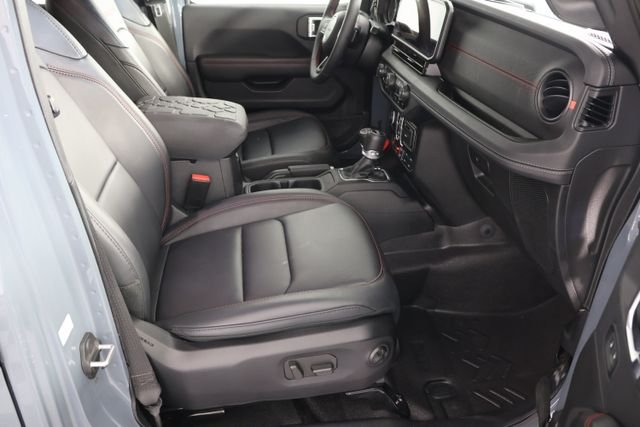 Used 2024 Anvil Clear Coat Jeep Rubicon X image 23
