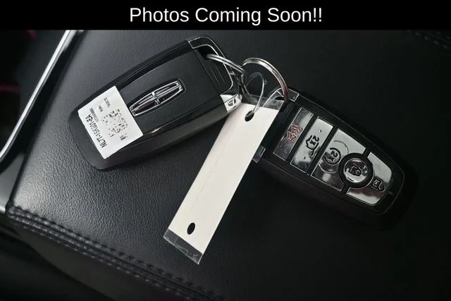 Used 2022 Gray Metallic Lincoln Reserve image 50