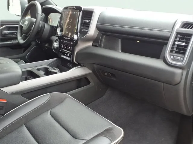 Used 2026  Ram Laramie image 22