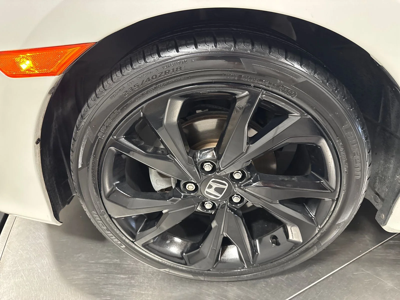 Used 2019 White Orchid Pearl Honda Sport image 2
