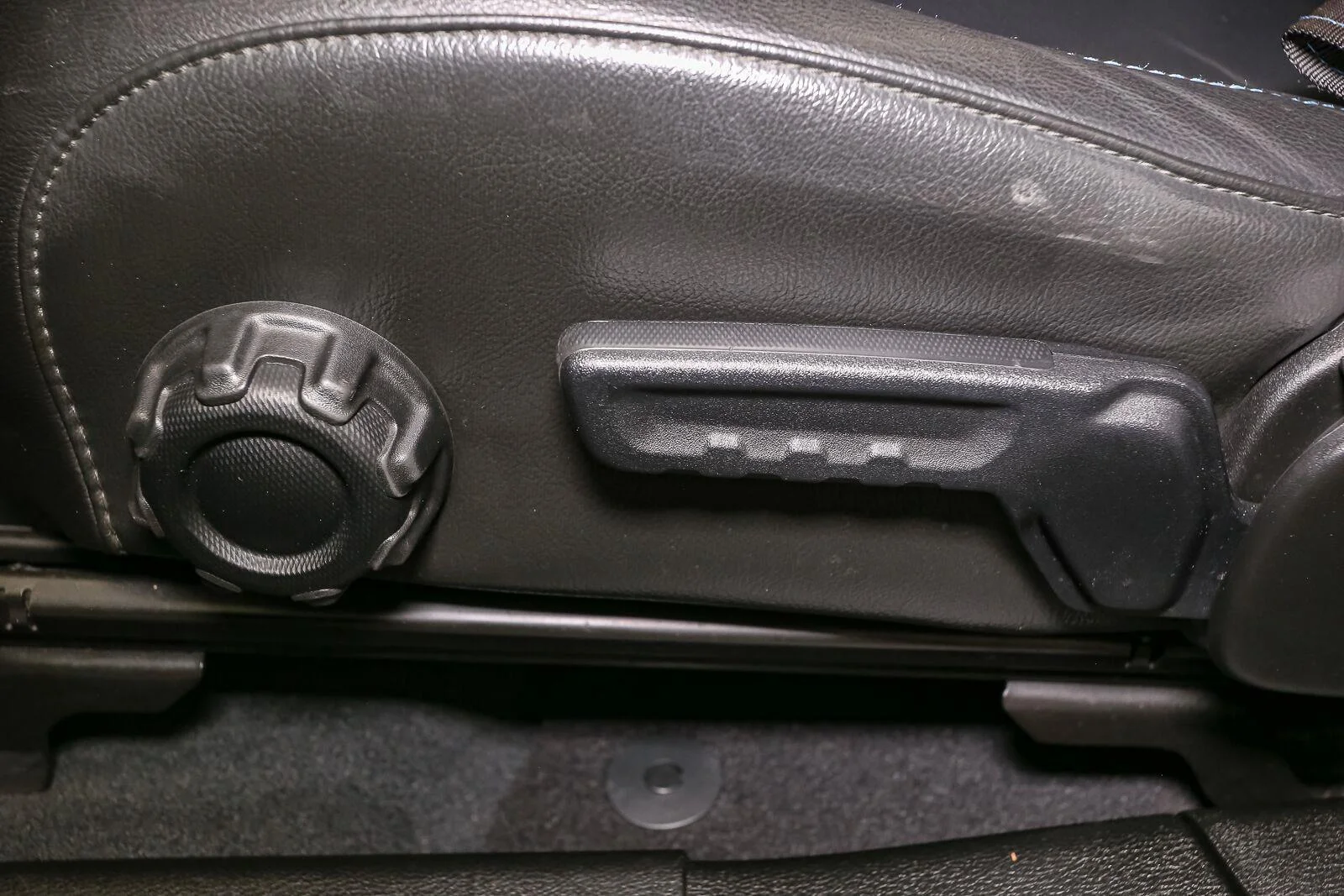 Used 2022 Black Clearcoat Jeep Unlimited Rubicon image 44