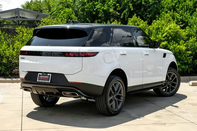New 2026 Fuji White Land Rover SE image 10