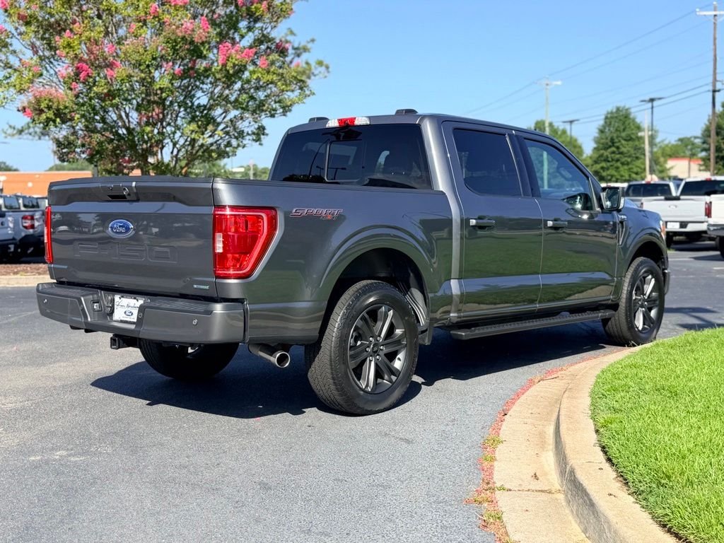 Used 2023 Gray Ford XLT image 10