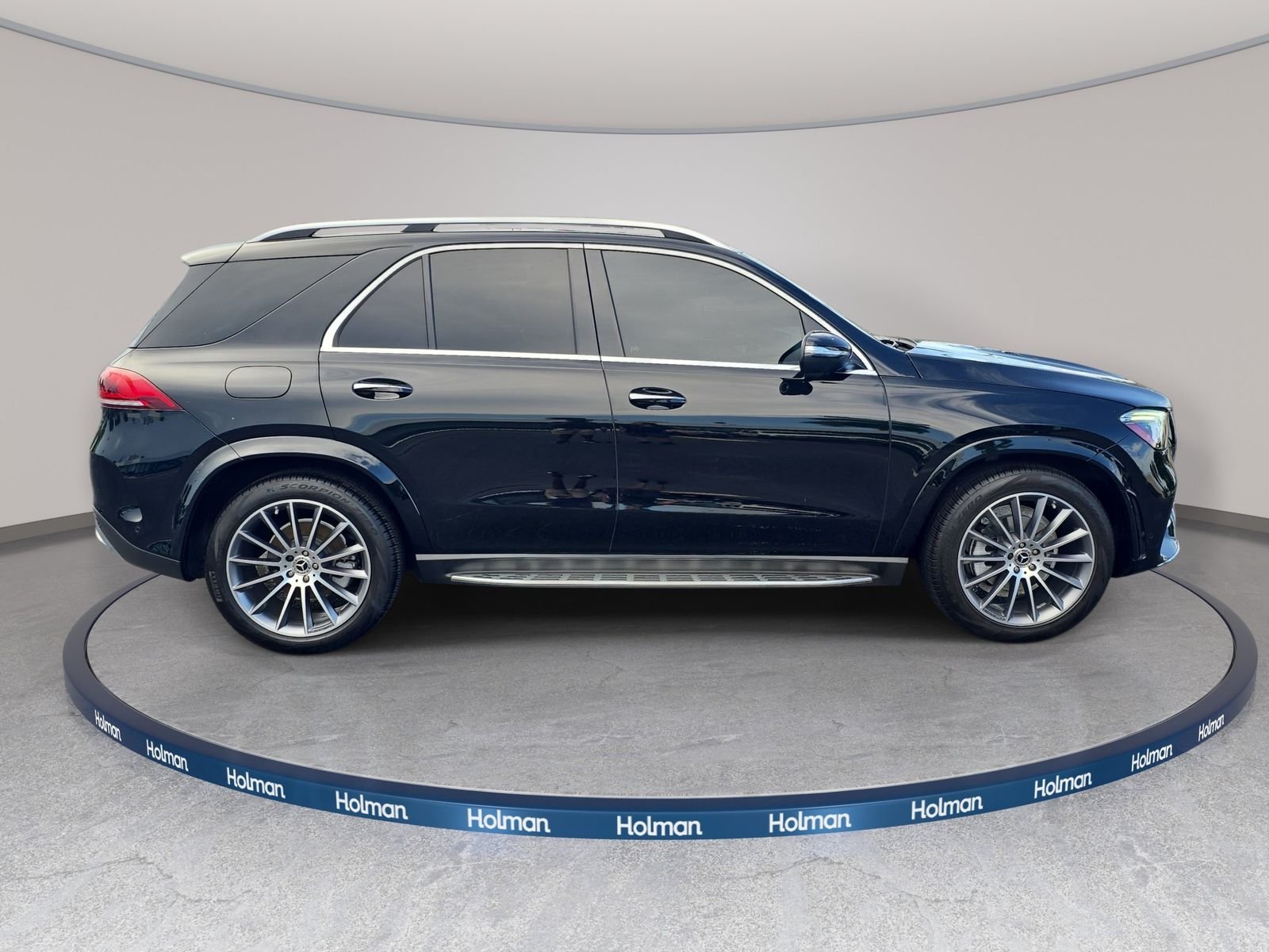 Used 2022 Black Mercedes-Benz GLE 350 image 5