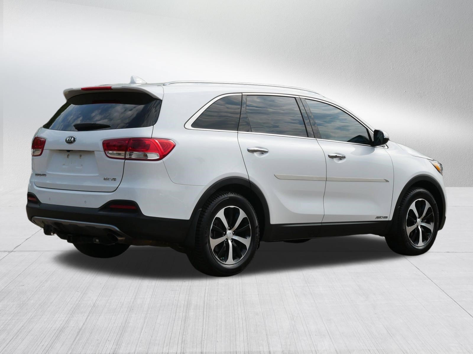 Certified Used 2017 Snow White Pearl Kia EX V6 image 7