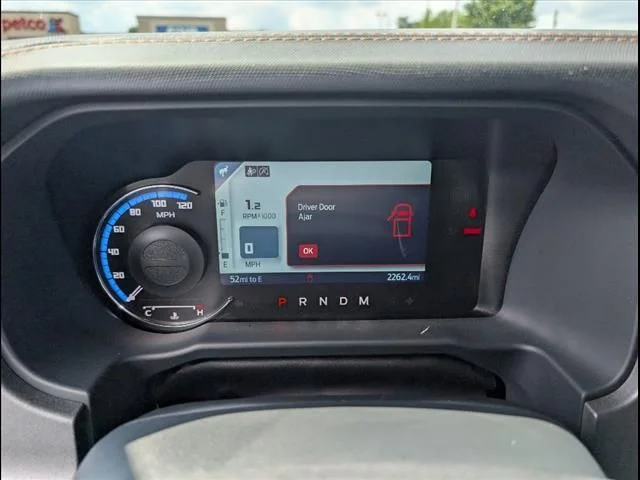 Used 2024 Gray Metallic Ford Badlands image 12
