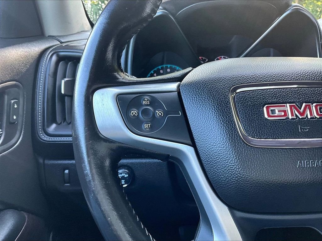 Used 2020 Gray GMC SLE1 image 22
