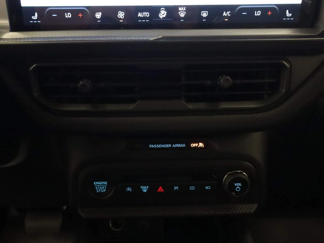 New 2026 Velocity Blue Metallic Ford Badlands® image 10