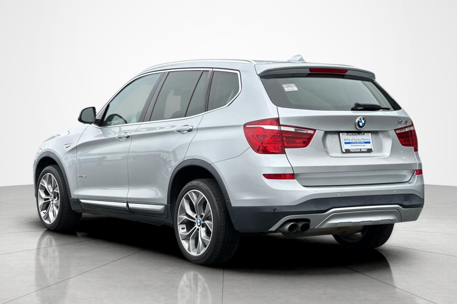 Used 2016 Glacier Silver Metallic BMW xDrive35i image 3