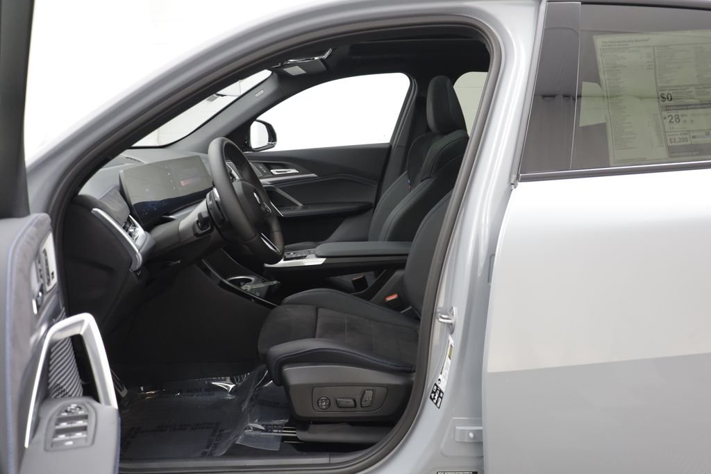 New 2026 Brooklyn Grey Metallic BMW xDrive28i image 6