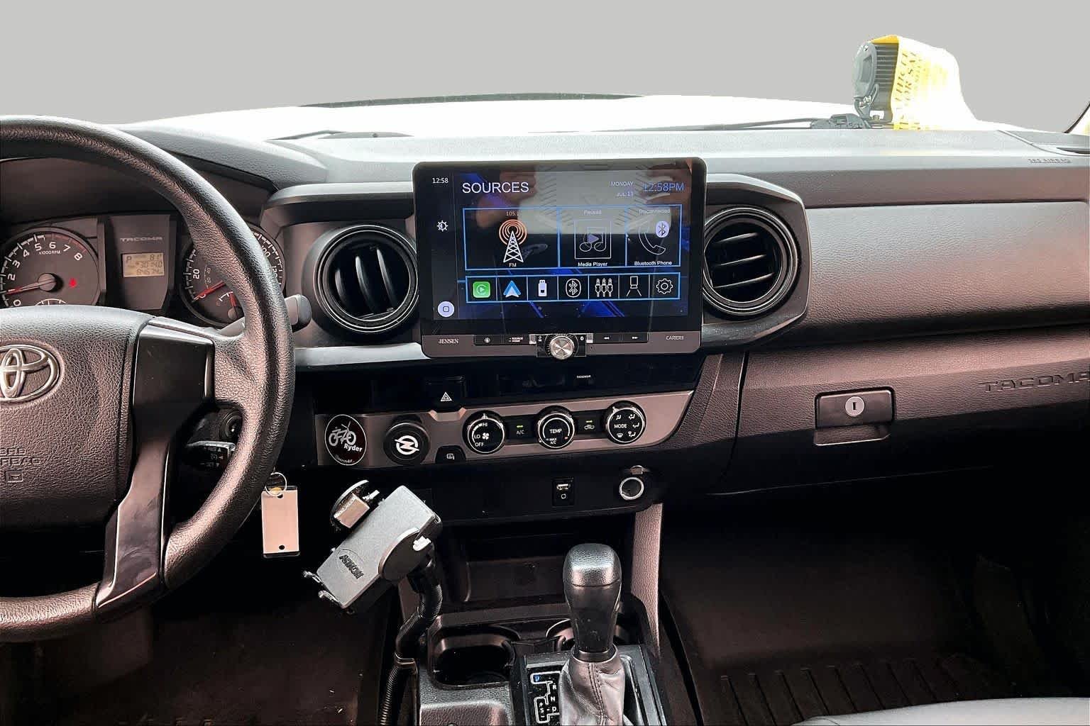 Used 2016 Super White Toyota SR image 6
