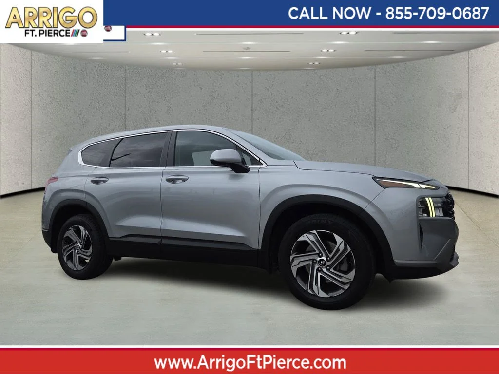 2022 Hyundai Santa Fe SE