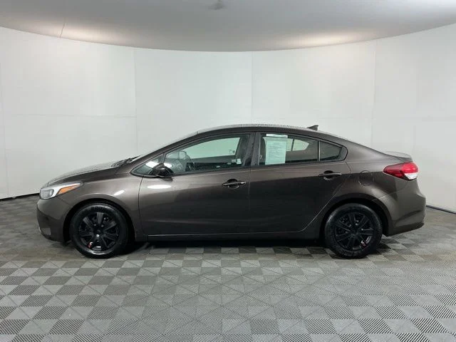 Used 2018 Silver Kia LX image 8