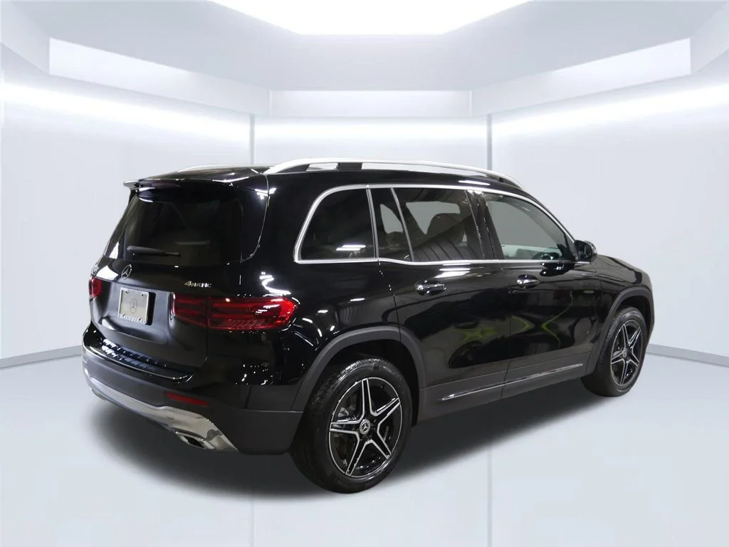 Certified Used 2026 Night Black Mercedes-Benz GLB 250 image 5