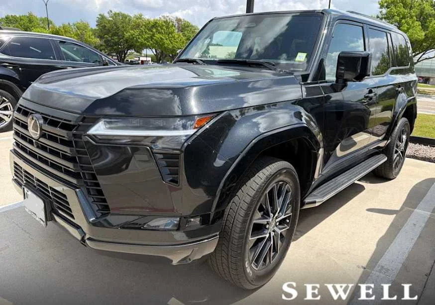 2026 Lexus GX 460 550 Premium's photo