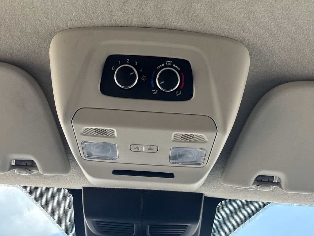 2023 Ford Transit Passenger Van XLT - Photo 50