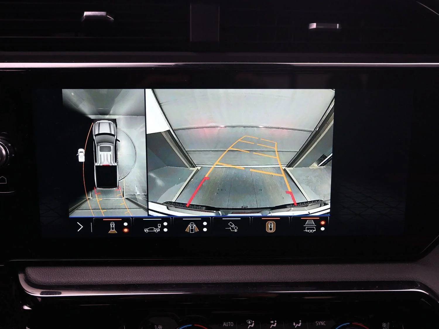 Used 2026 Onyx Black GMC AT4 image 32