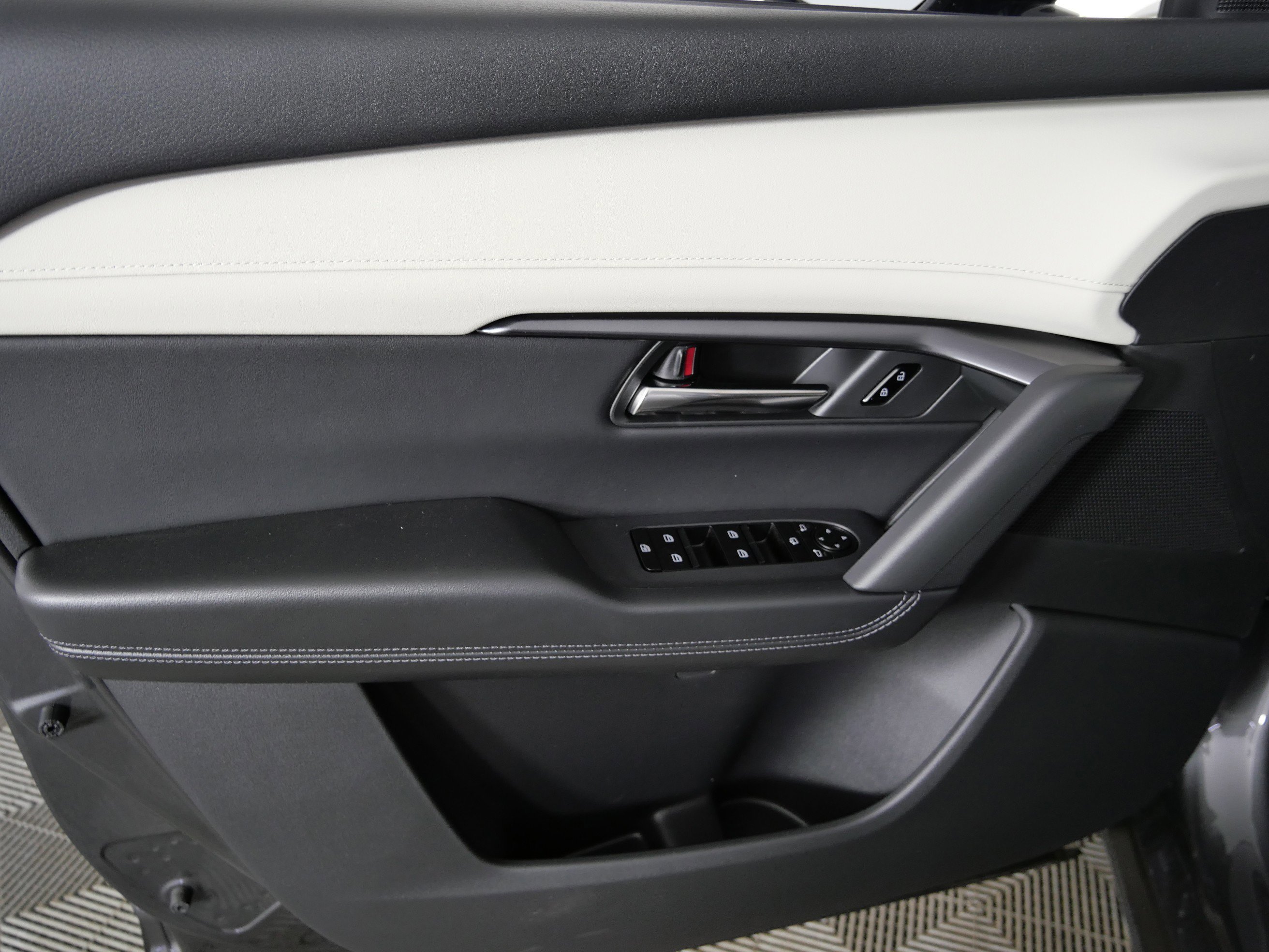 New 2026 Machine Gray Metallic Mazda 2.5 S Preferred AWD image 20