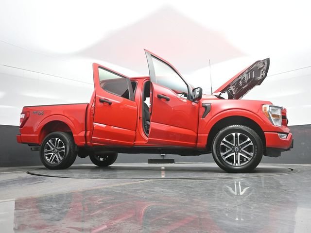 Used 2022 Red Ford XL image 31