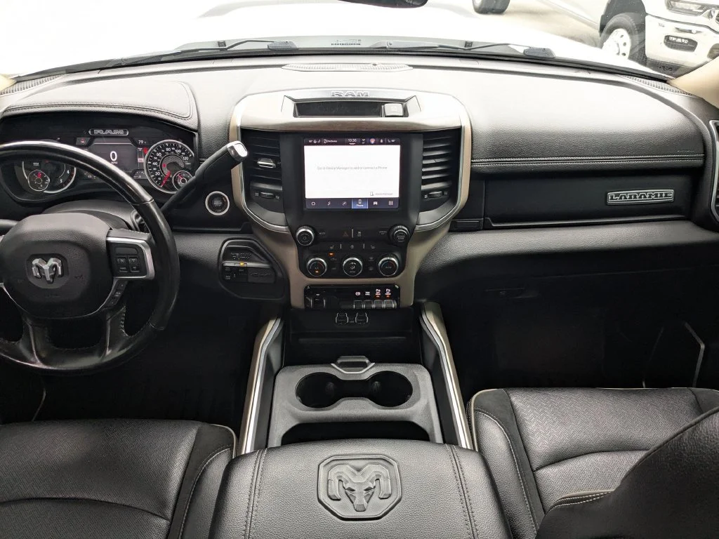 Used 2022 White Ram Laramie image 15