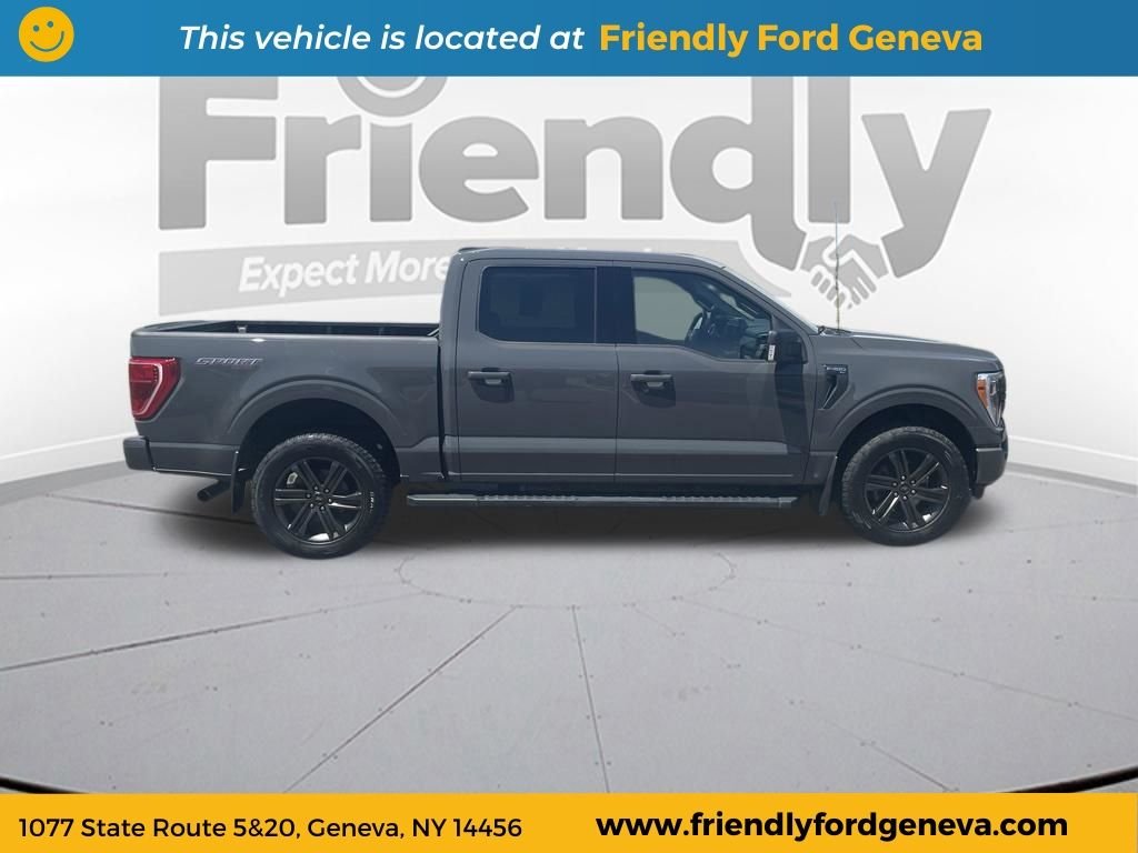 Used 2021  Ford XLT image 4