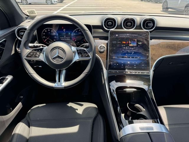 Used 2026 Cirrus Silver Metallic Mercedes-Benz GLC 300 image 5