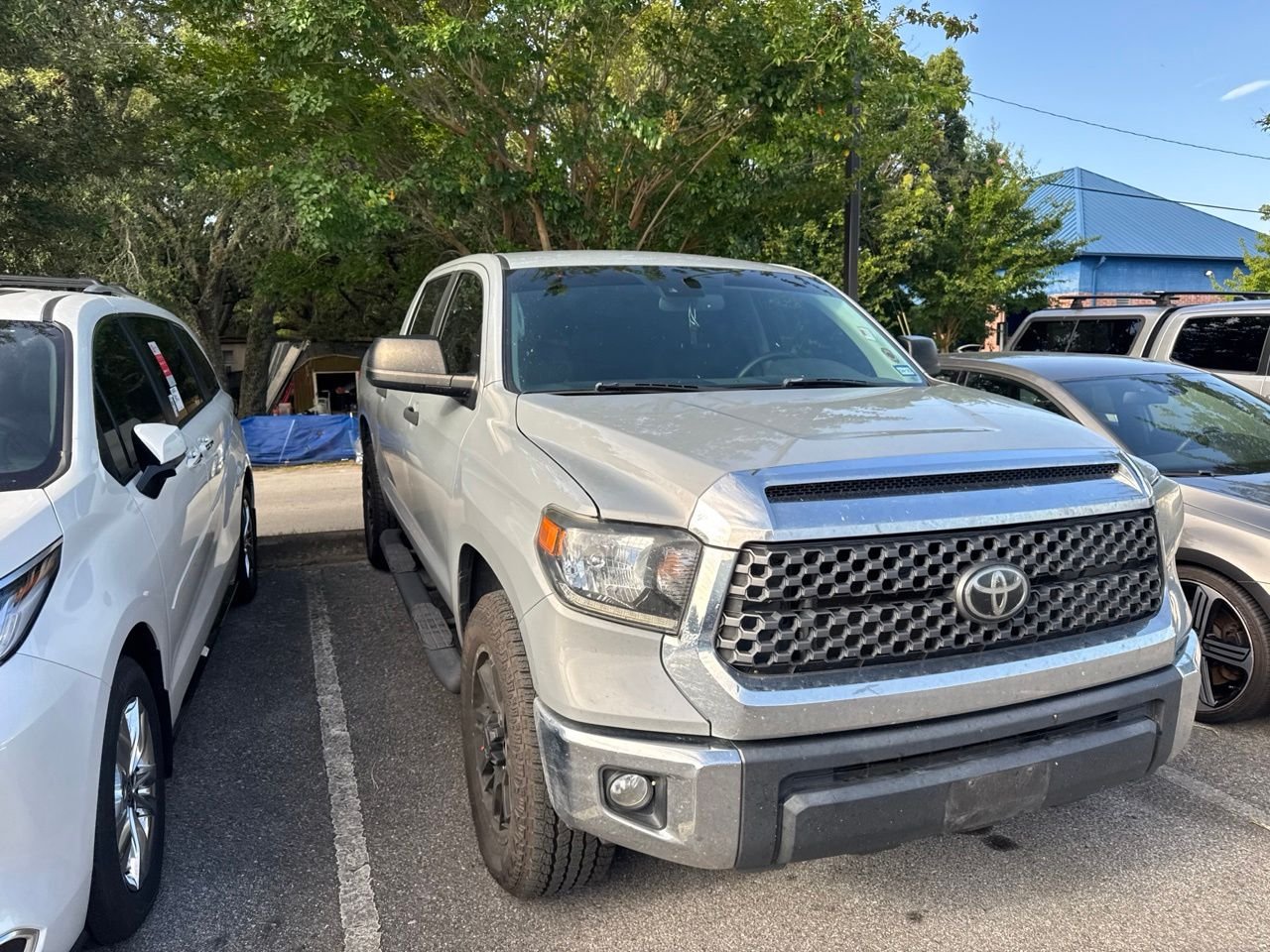 Used 2021 Gray Toyota SR5 image 3