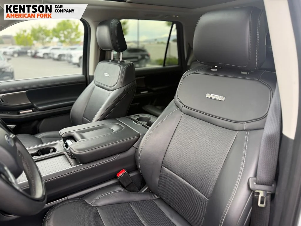 Used 2025 Silver Ford Platinum image 35
