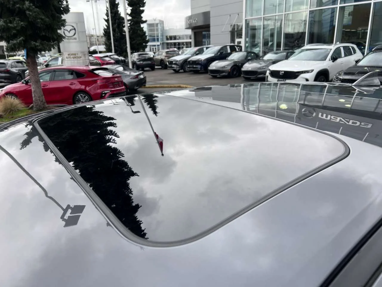 Used 2023  Mazda Signature image 25