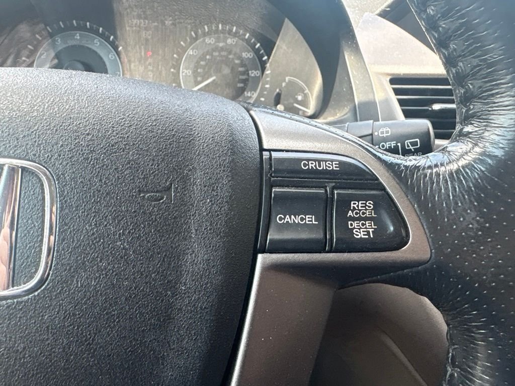 Used 2016 Gray Honda EX-L image 16