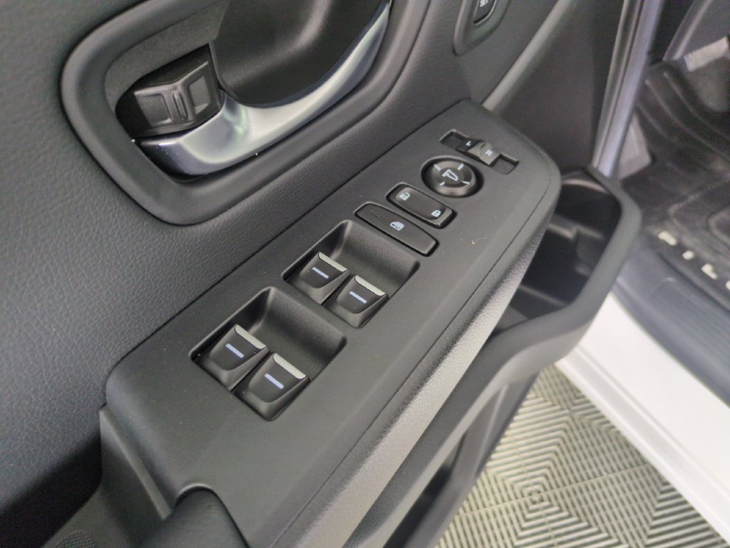 2025 Honda Pilot EX-L - Photo 17