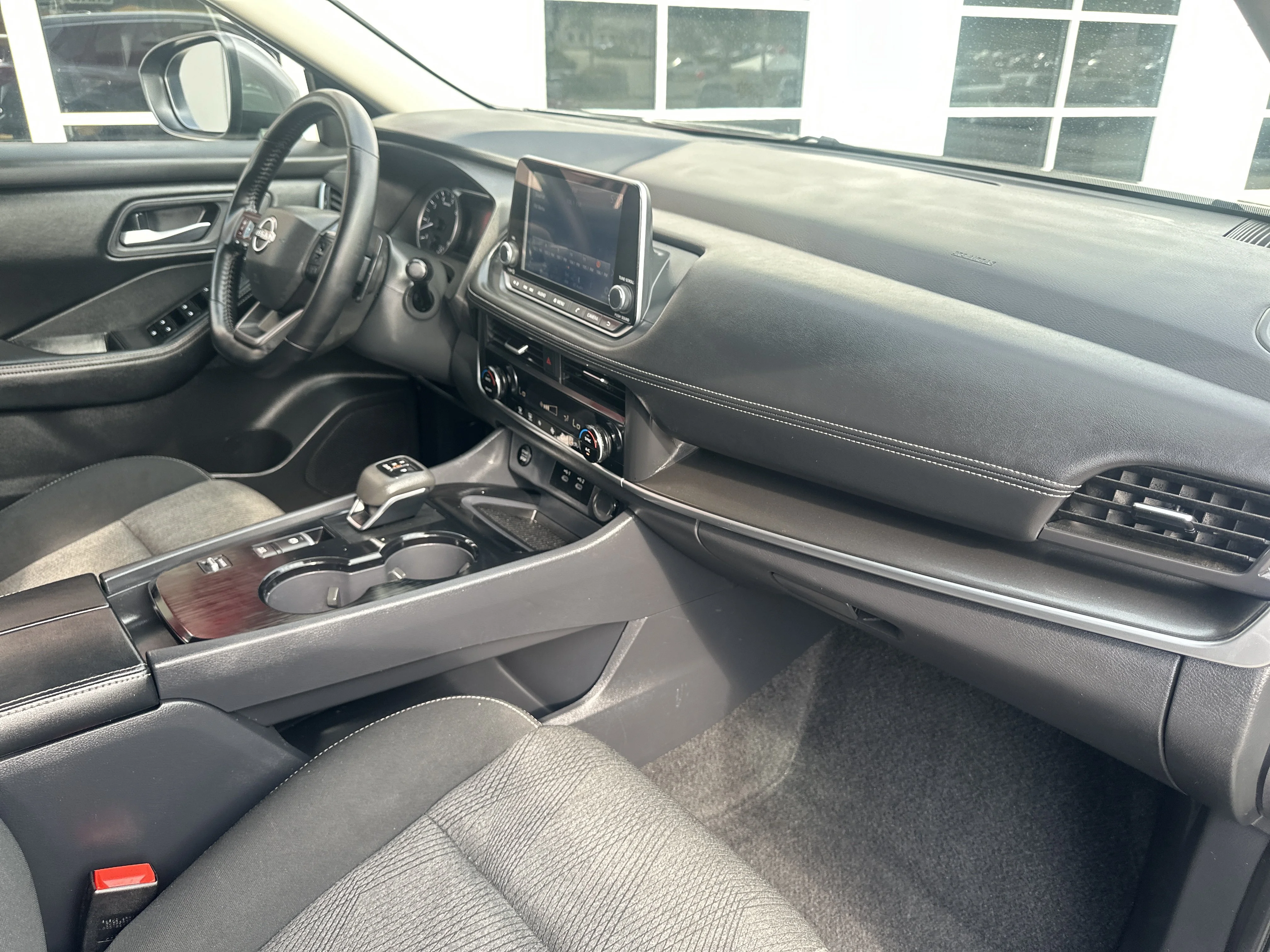 Used 2025 Gun Metallic Nissan SV image 29