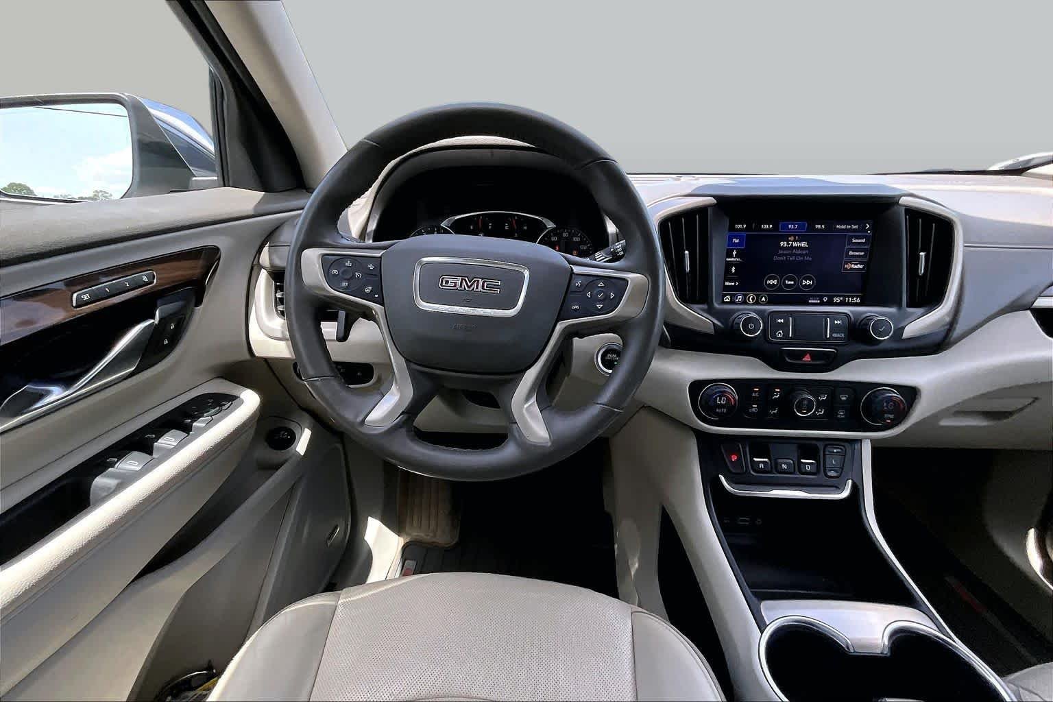 Used 2020 White Frost Tricoat GMC Denali image 6