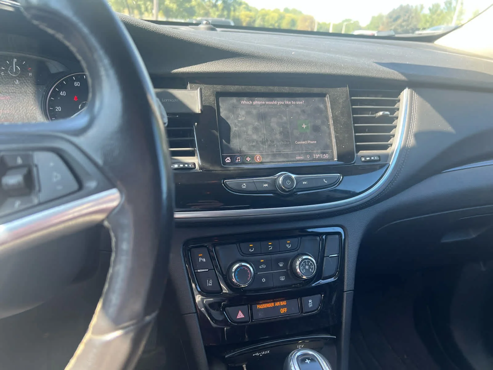 Used 2021 Summit White Buick Preferred image 10