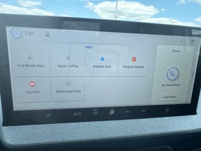 New 2026 Oxford White Ford XLT image 27