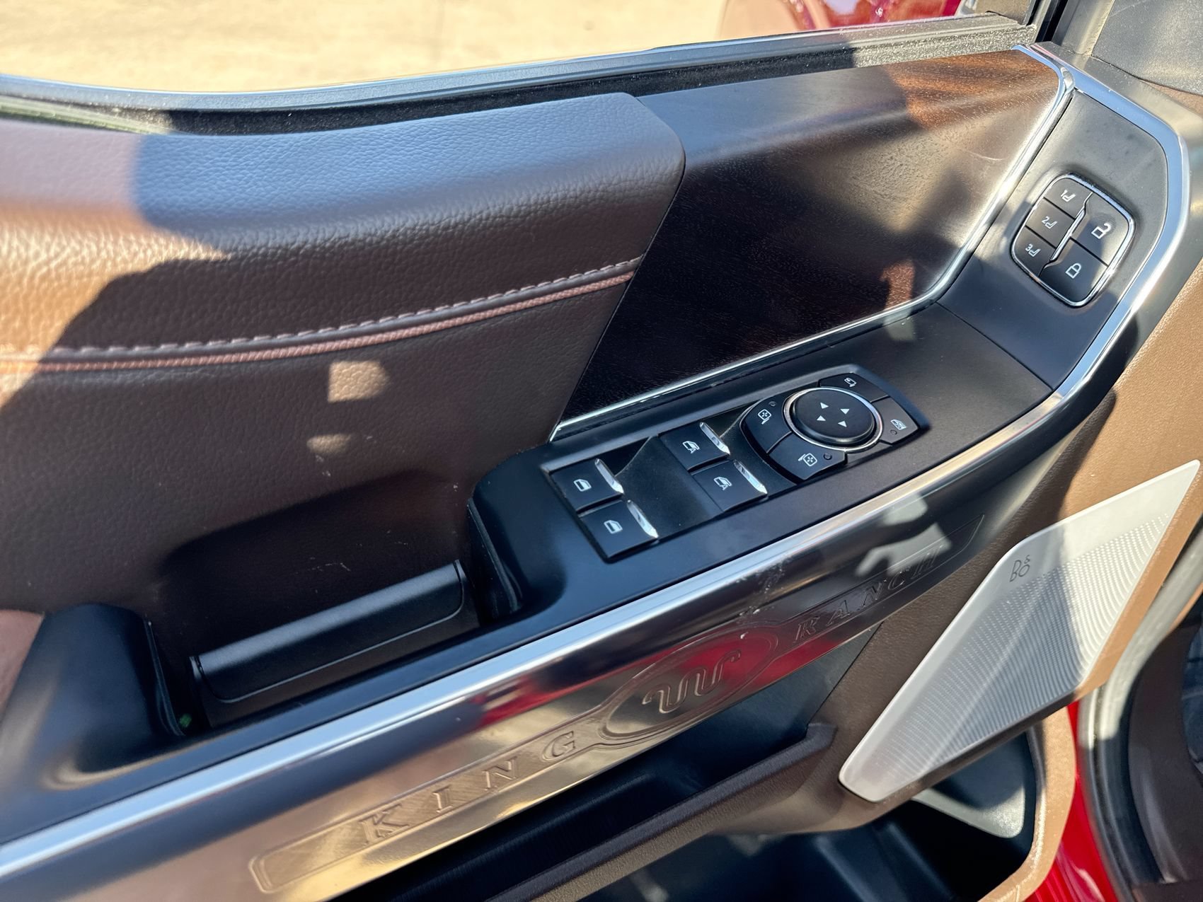 Used 2025 Red Ford King Ranch image 13