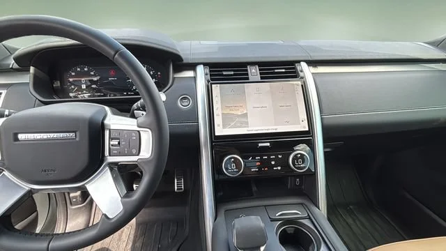 Used 2026  Land Rover Gemini Edition image 10