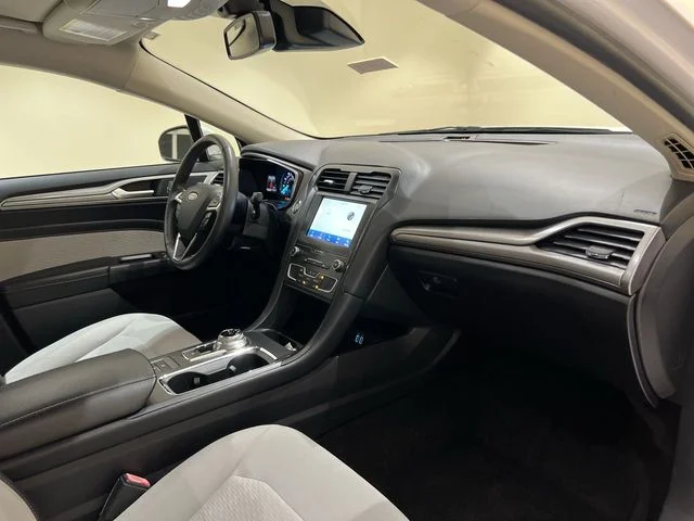 Certified Used 2020 White Ford SE image 23