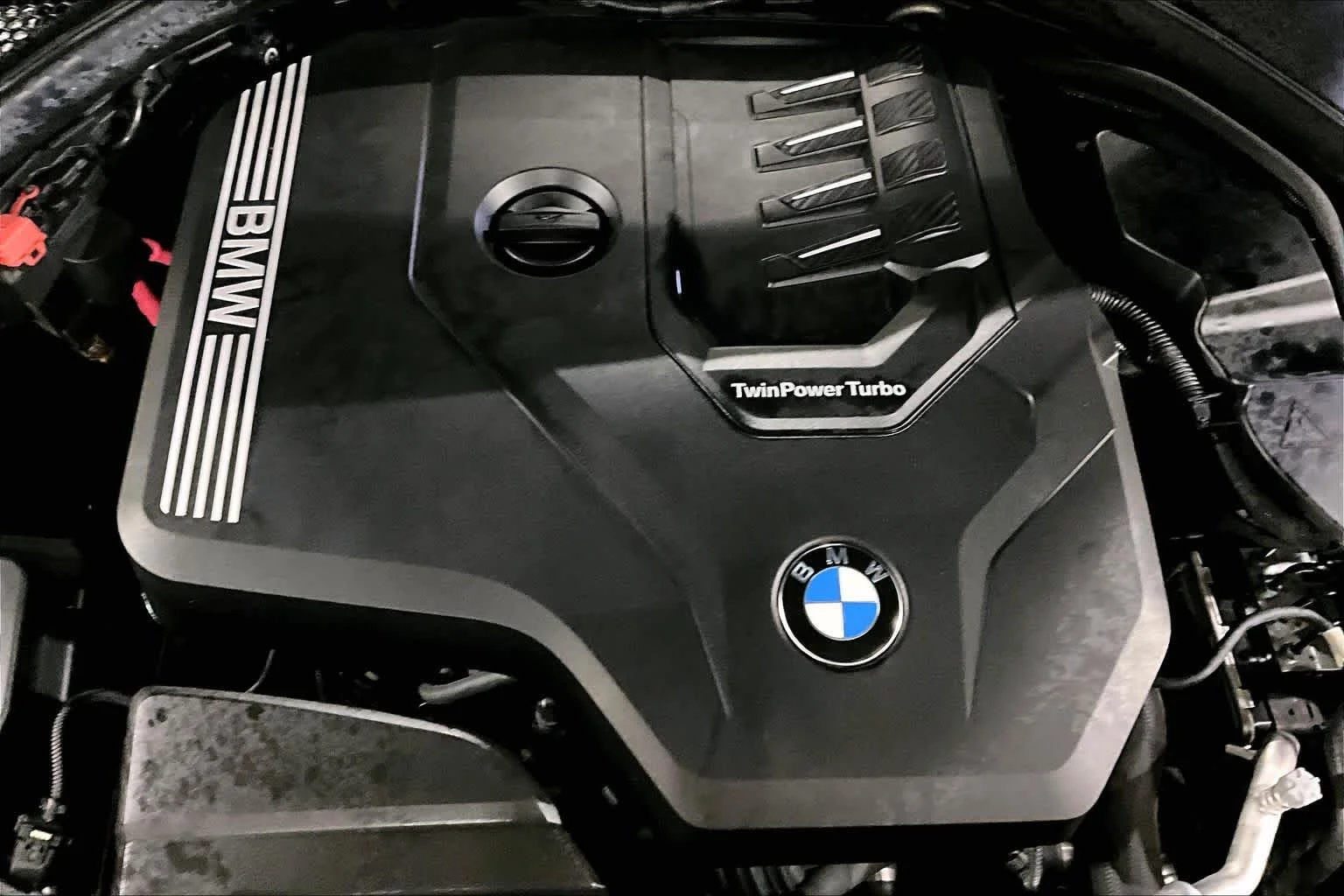 Used 2022 Black Sapphire Metallic BMW 330i xDrive image 30