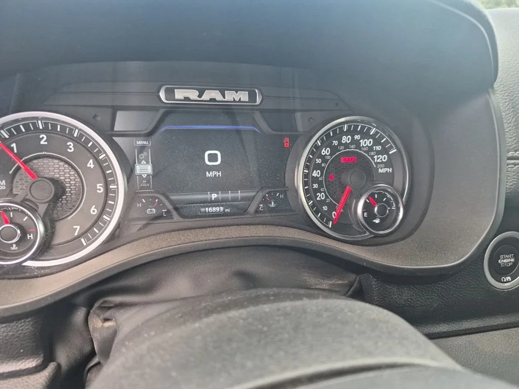 Used 2025 Delmonico Red Pearlcoat Ram Laramie image 18