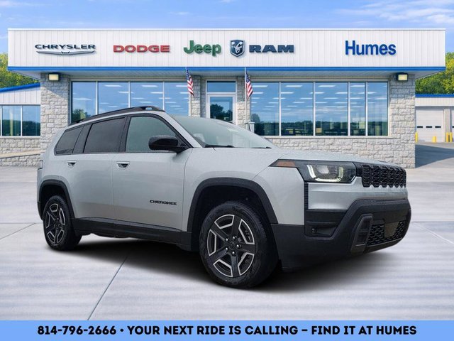 2026 Jeep Cherokee Laredo