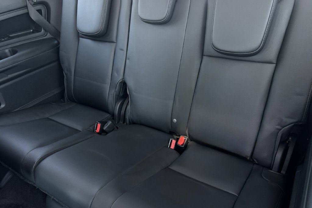 New 2026 SAPPHIRE BLUE PEARL Subaru Onyx Edition Touring 7-Passenger image 19