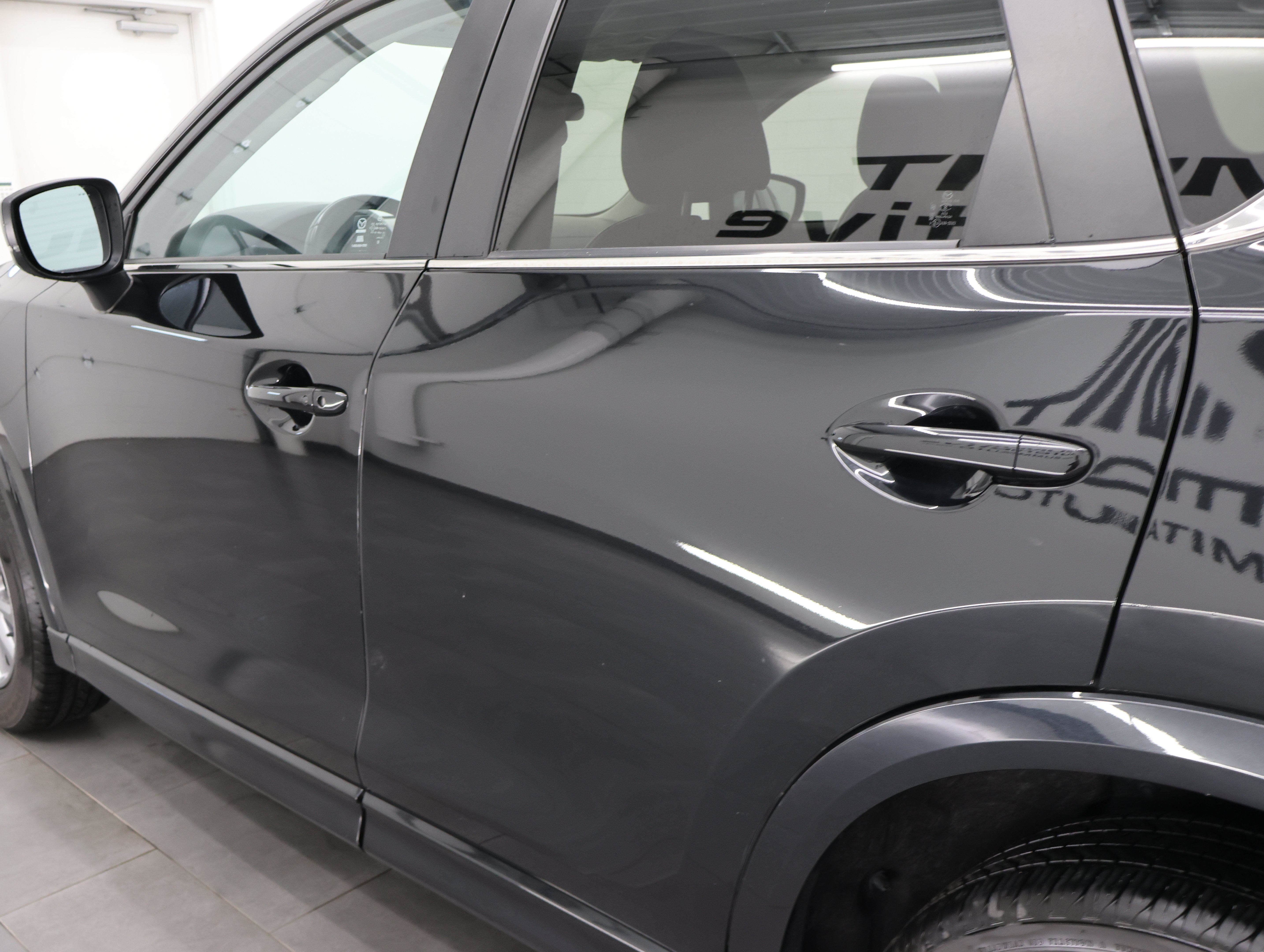 Used 2024 Jet Black Mica Mazda 2.5 S Select Package AWD: S SELECT-AWD-NAV-HEATED LEATHER-BACKUP CAM-BLIND SPOT-1 OWNER image 32