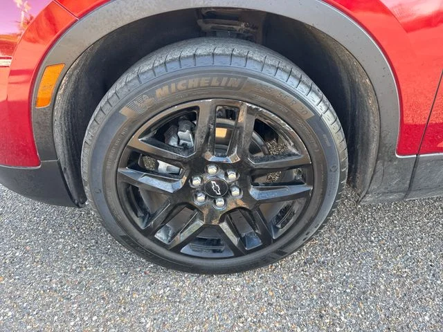 Used 2023 Red Chevrolet LT image 11