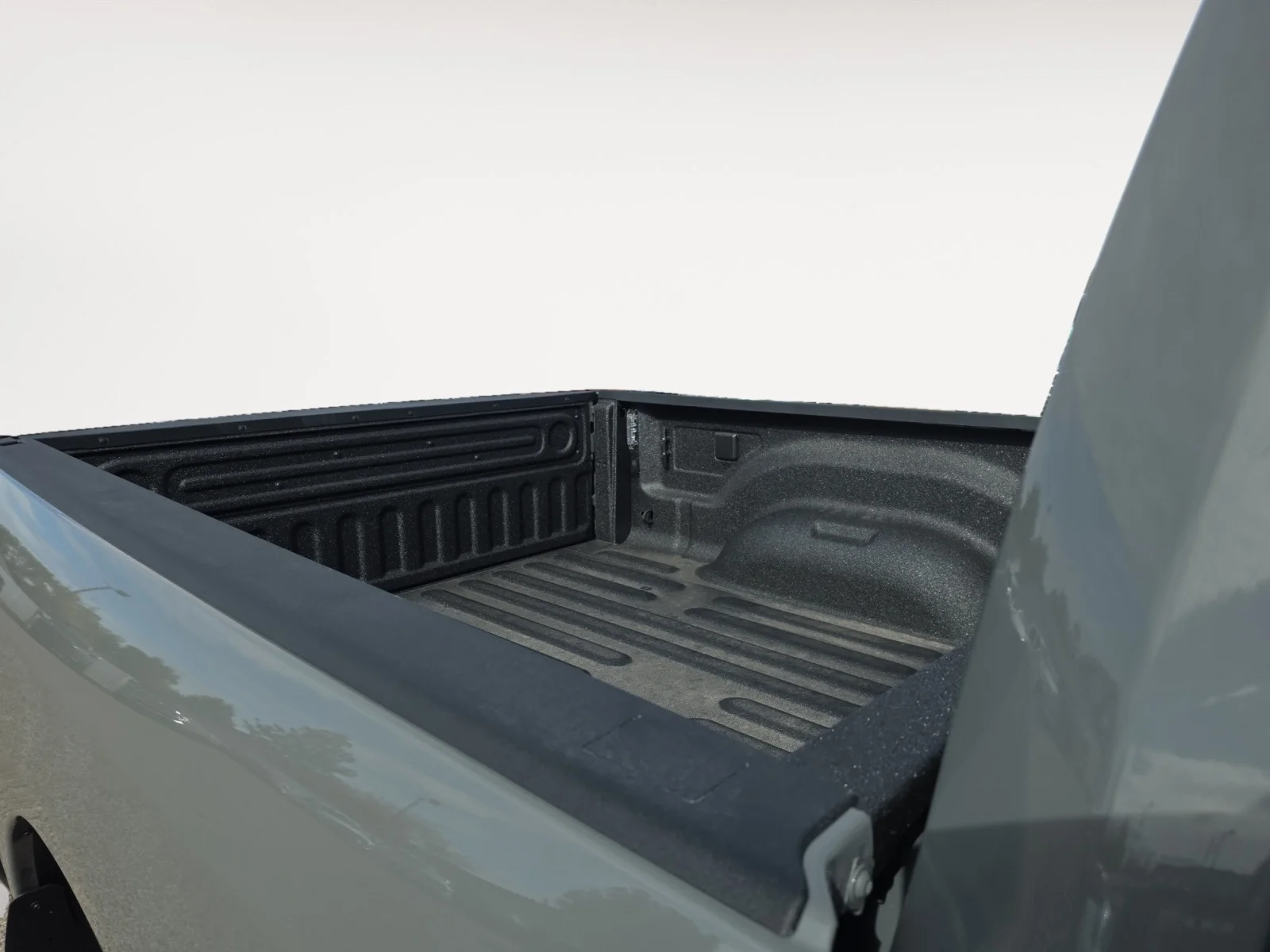 New 2027 Ceramic Gray Clearcoat Ram Black Express image 12