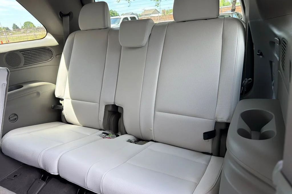 New 2026 Silver Hyundai SEL Premium image 12