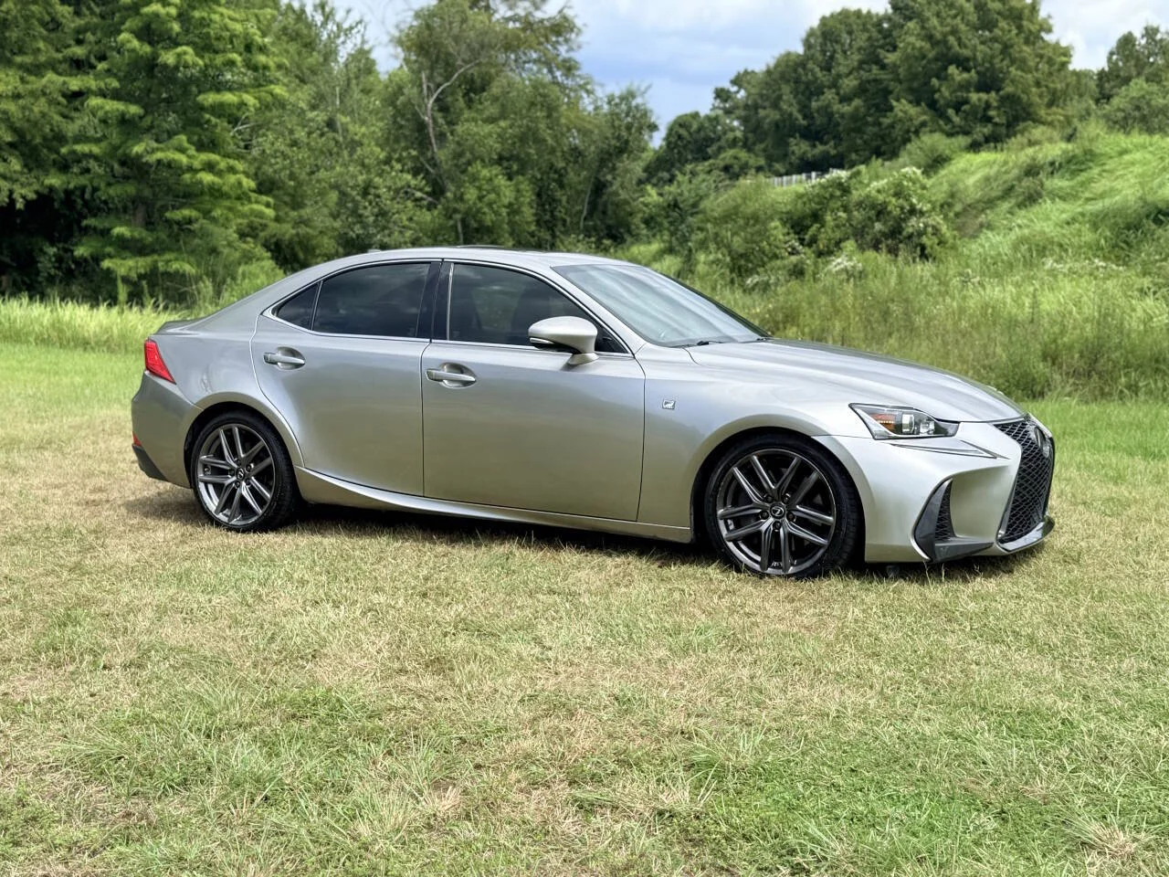 Used 2019 Silver Lexus Base AWD 4dr Sedan image 7