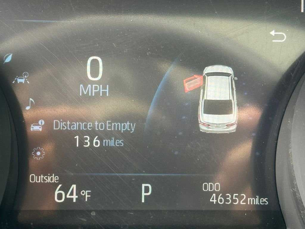 Used 2022  Toyota XSE image 6